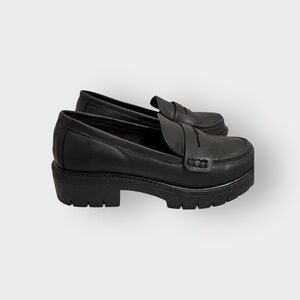 MIA Black Chunky Loafers Basically new